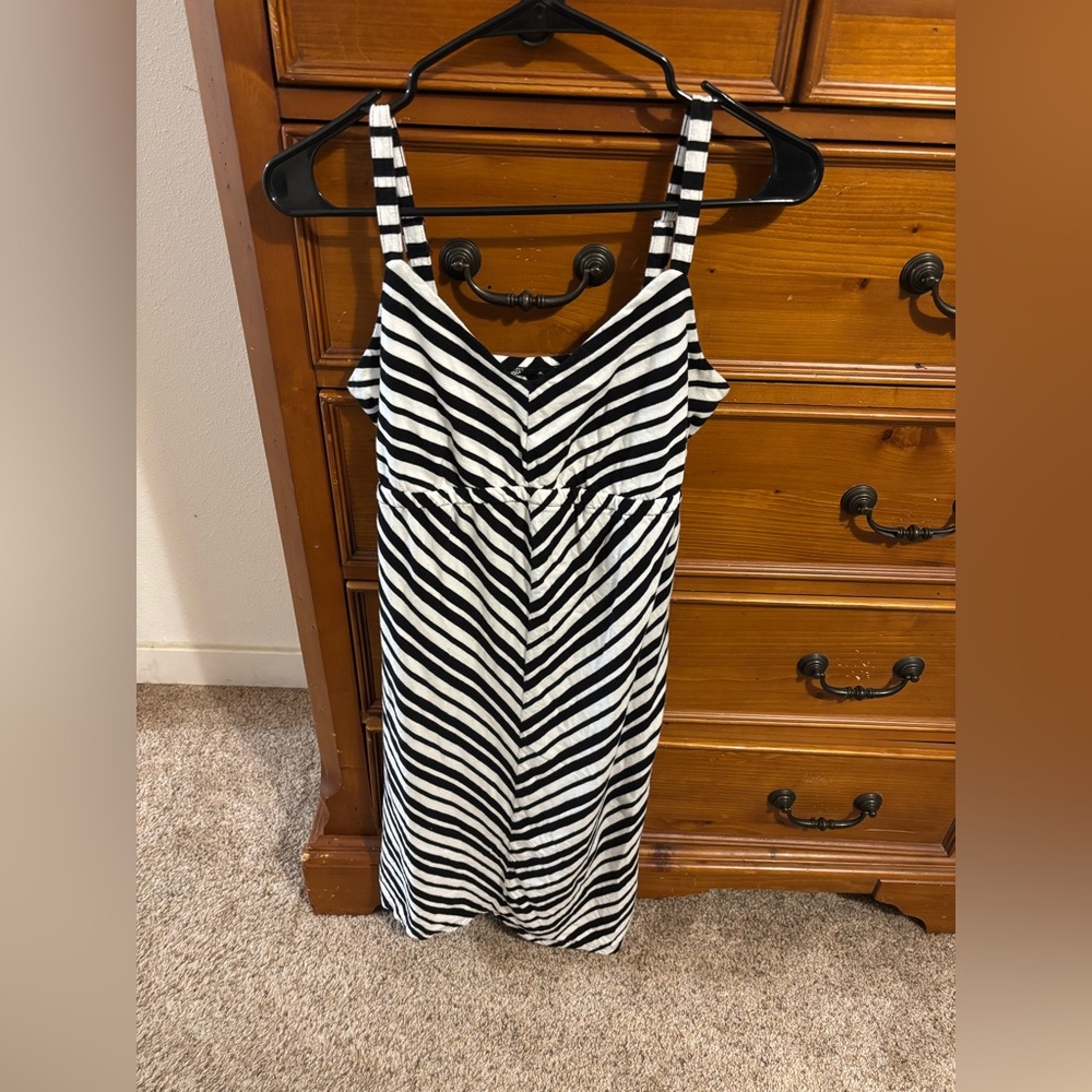 Old Navy Black and White Striped Maternity Midi Dress
